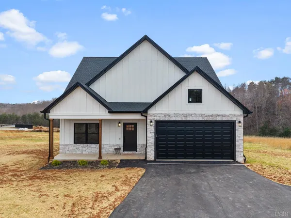 $458,900 | 34 Royal Tern Street, Wirtz, VA 24184