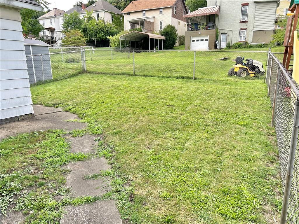 159 Smith Street Canonsburg, PA 15317 - Photo 13 of 17