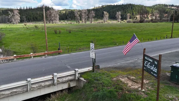 $190,000 | 2 St Clarkia Id 83812, Clarkia, ID 83812