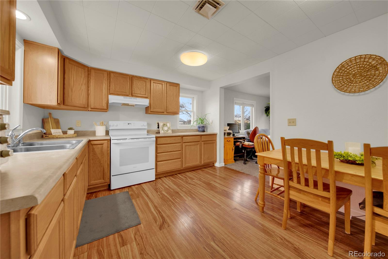 475 West 5th Street Akron, CO 80720 - Photo 9 of 27