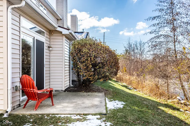 $189,900 | 6220 Bishops Pond Lane, Indianapolis, IN 46268