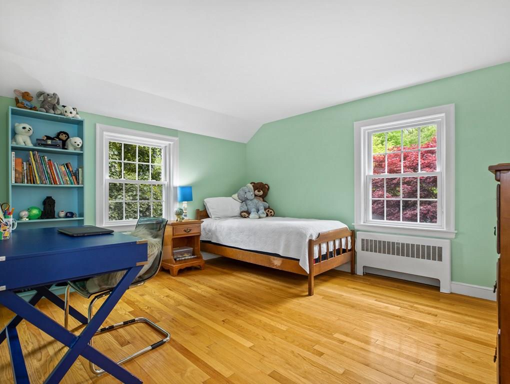 42 Shirley Road Wellesley, MA 02482 - Photo 17 of 23