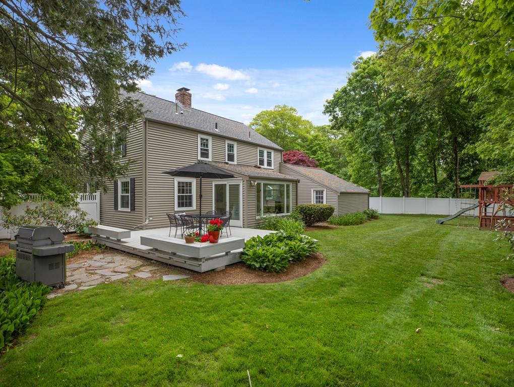 42 Shirley Road Wellesley, MA 02482 - Photo 21 of 23