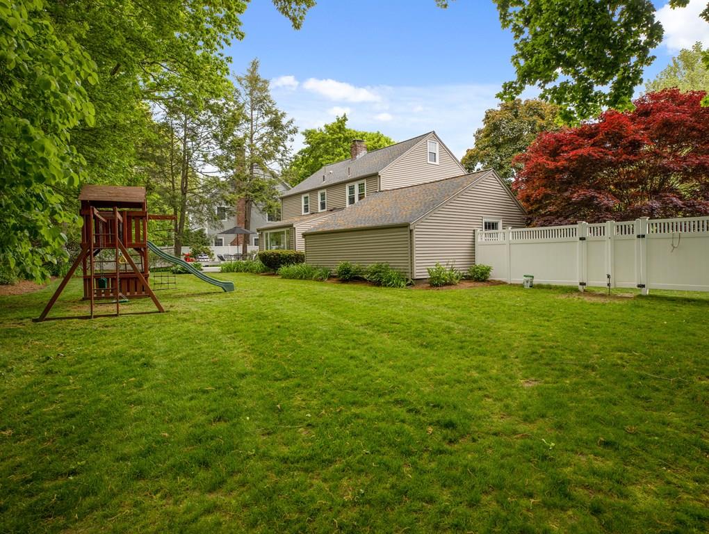 42 Shirley Road Wellesley, MA 02482 - Photo 23 of 23