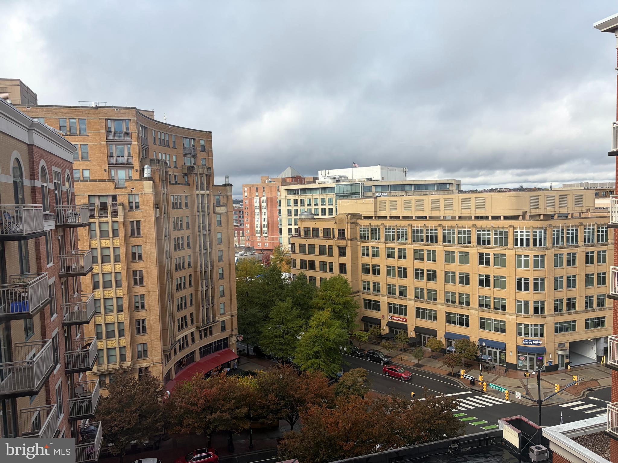 1220 North Fillmore Street, Unit 909 Arlington, VA 22201 - Photo 20 of 38 a view of a city with tall buildings