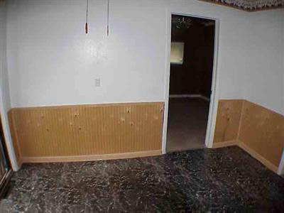 2096 Covert Road Burton, MI 48509 - Photo 7 of 10 20138558-6.JPG