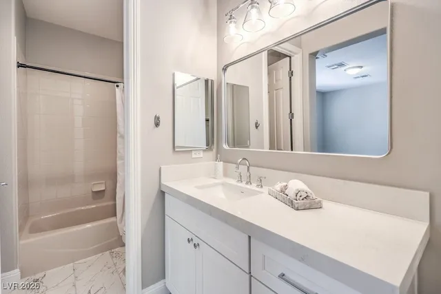 $6,500 | 636 Chervil Valley Drive, Las Vegas, NV 89138