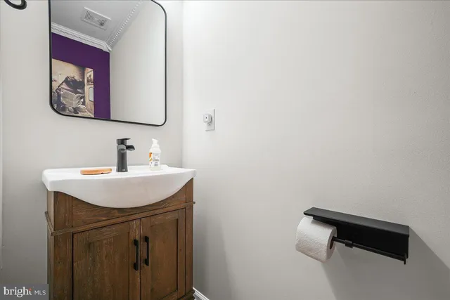 $580,000 | 16 Sir Barton Court, Newark, DE 19702