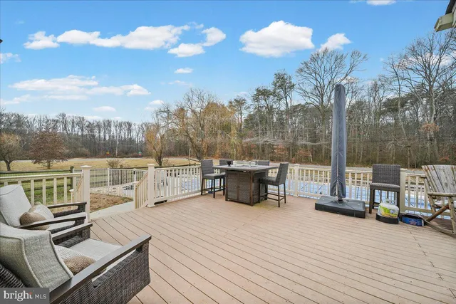 $580,000 | 16 Sir Barton Court, Newark, DE 19702