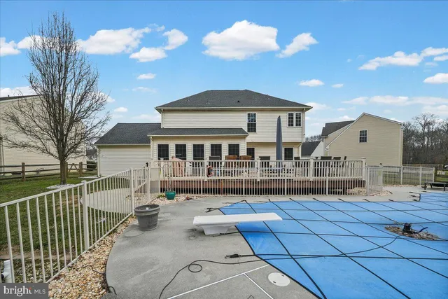 $580,000 | 16 Sir Barton Court, Newark, DE 19702