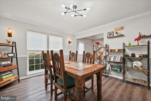 $580,000 | 16 Sir Barton Court, Newark, DE 19702