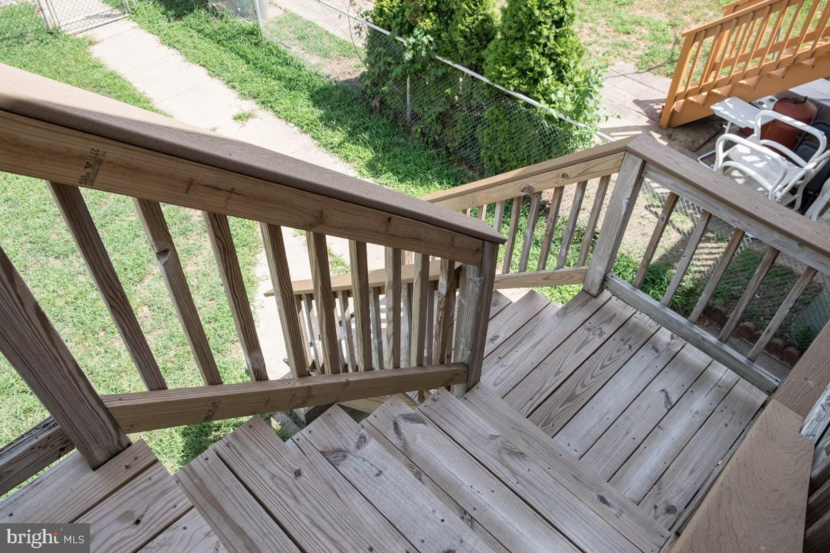 1597 Lynch Road Baltimore, MD 21222 - Photo 23 of 27 Extremely well constructed with Trex rails