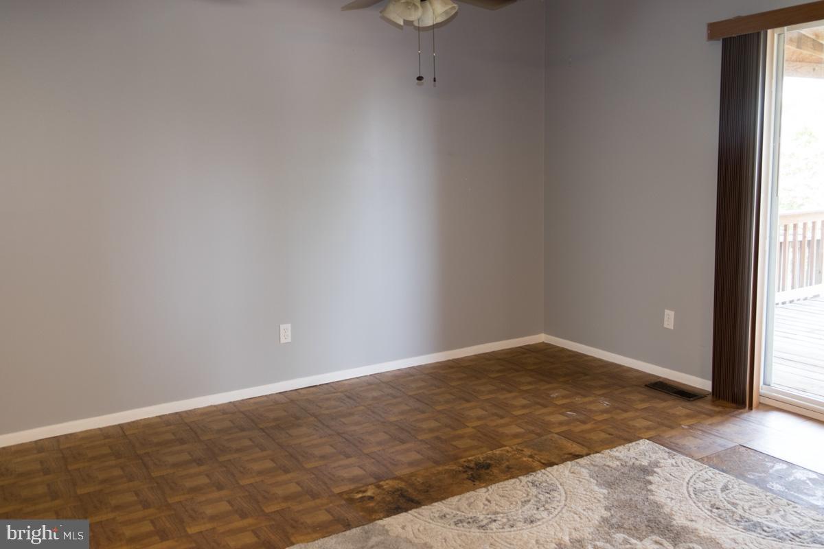1597 Lynch Road Baltimore, MD 21222 - Photo 5 of 27 Dining area off kitchen