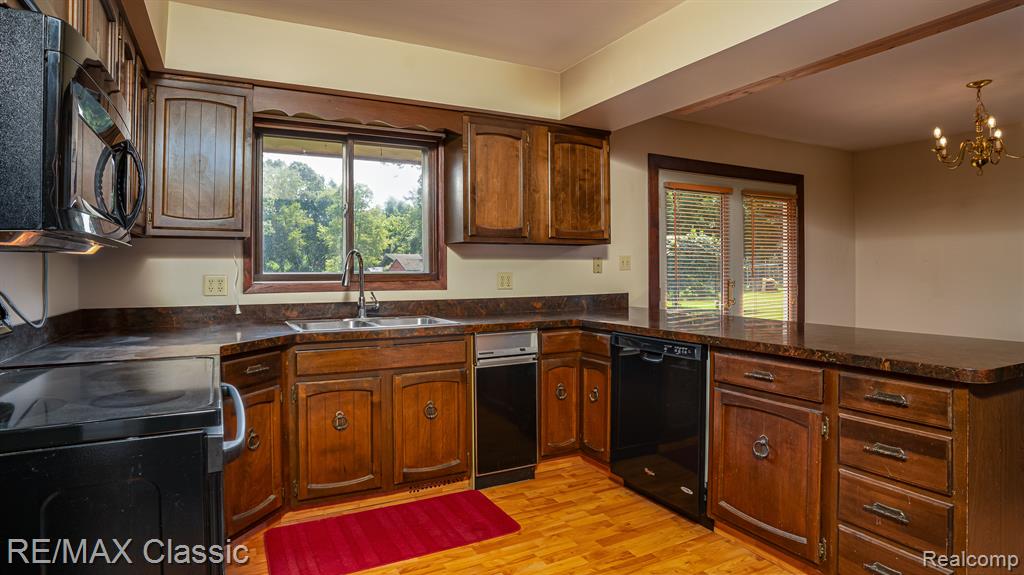 751 Martindale Road Milford, MI 48381 - Photo 12 of 14 Gallery Image 12