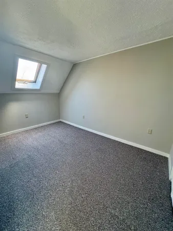 $2,000 | 834 Main Street, Unit 3, Hopkinton, NH 03229