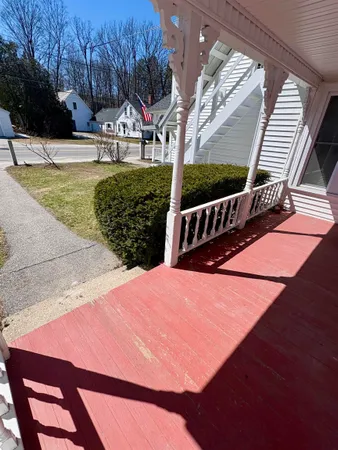 $2,000 | 834 Main Street, Unit 3, Hopkinton, NH 03229