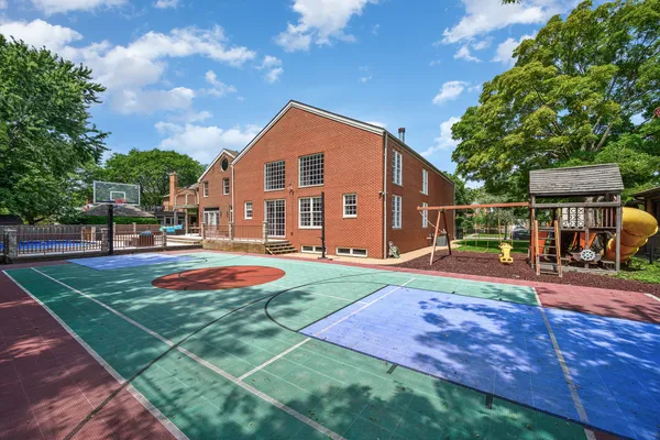 a view of a house with entertaining space