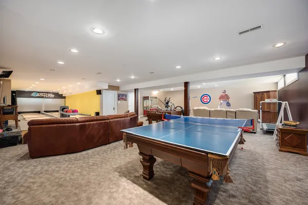 $2,500,000 | 2851 West Rascher Avenue, Chicago, IL 60625