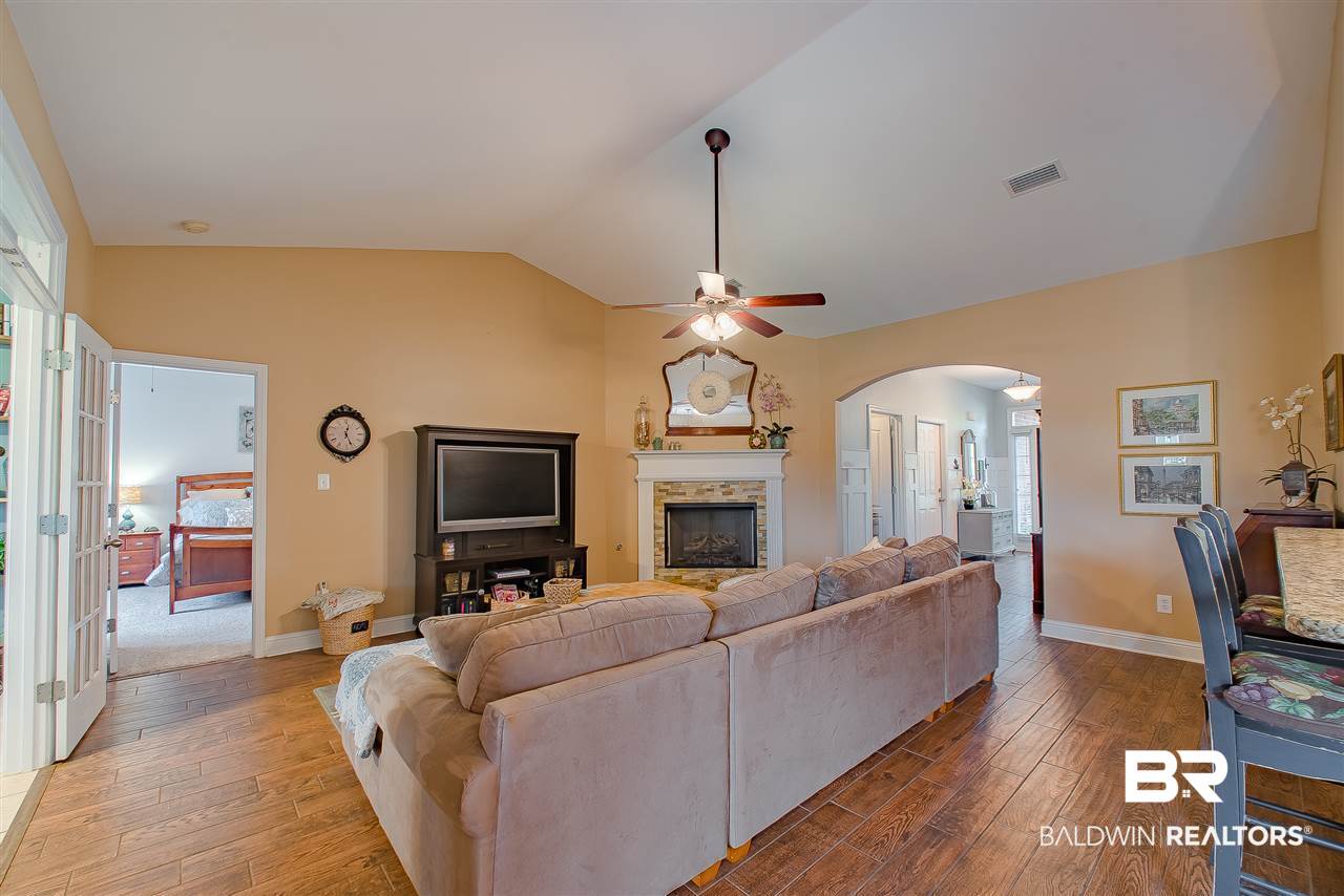25152 Fairfax Road Daphne, AL 36526 - Photo 9 of 36 Great Room