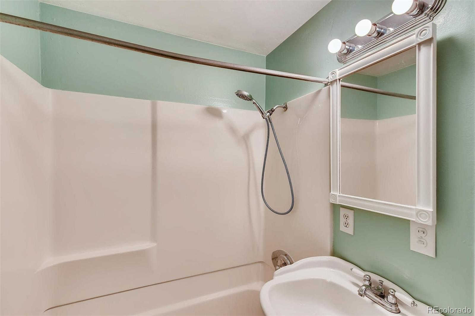 4736 Dover Street Wheat Ridge, CO 80033 - Photo 17 of 28 Gallery Image 17