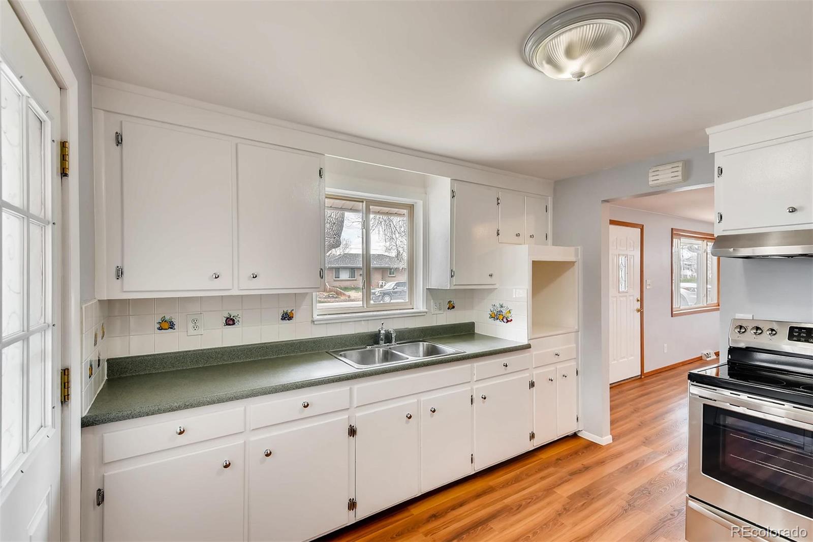 4736 Dover Street Wheat Ridge, CO 80033 - Photo 8 of 28 Gallery Image 8