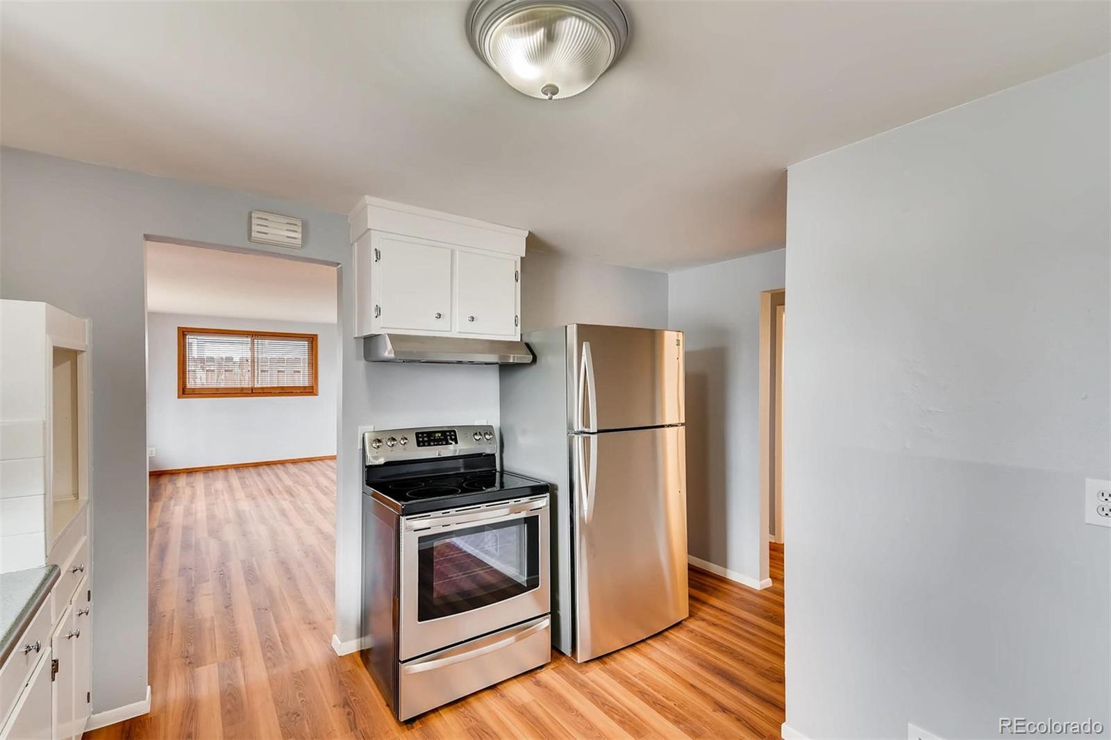 4736 Dover Street Wheat Ridge, CO 80033 - Photo 9 of 28 Gallery Image 9