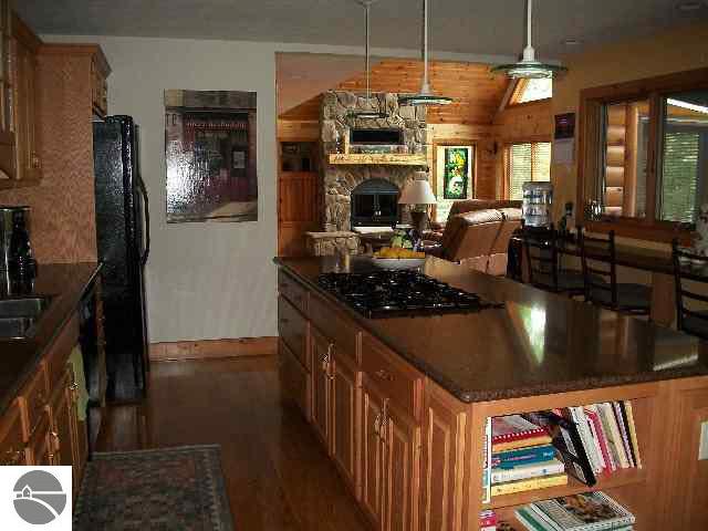 1730 Deerhaven Road Alger, MI 48610 - Photo 13 of 53 1759953-12.JPG