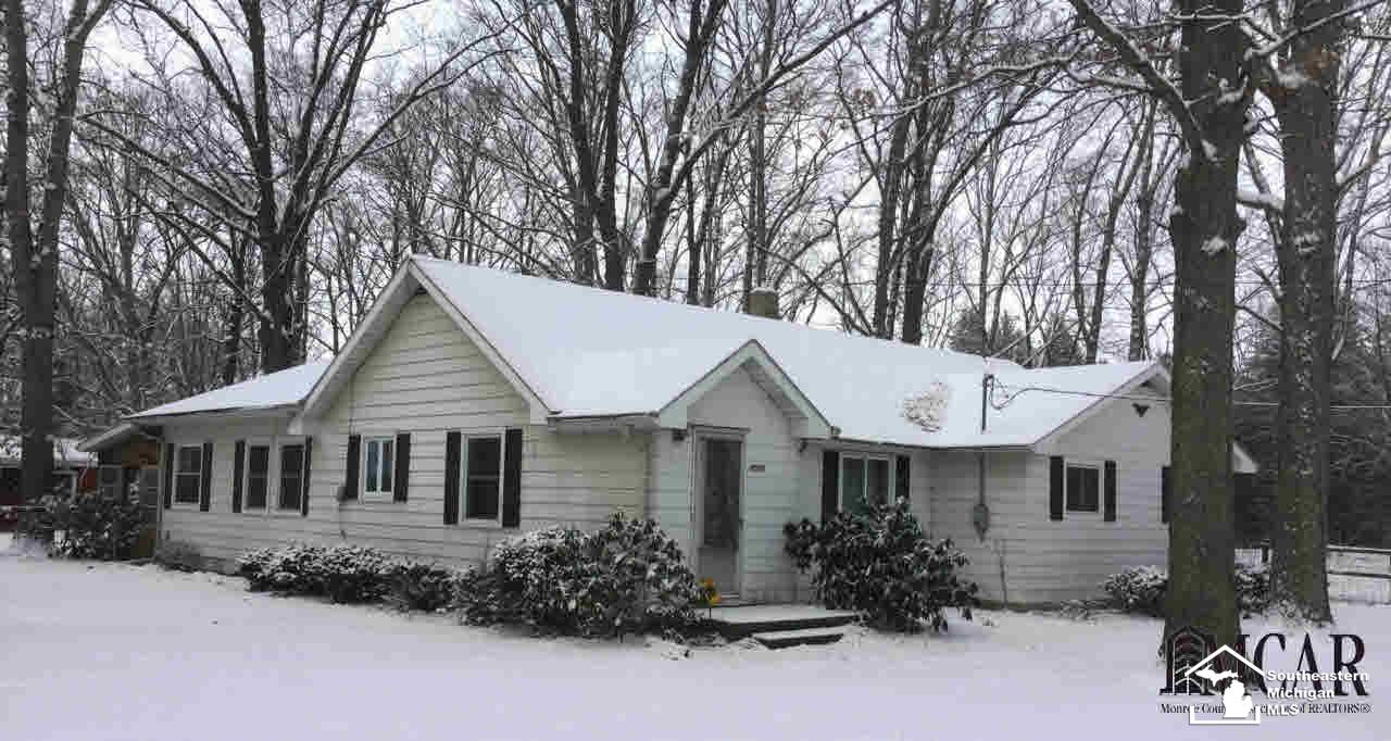 8540 Covert Road Petersburg, MI 49270 - Photo 2 of 31
