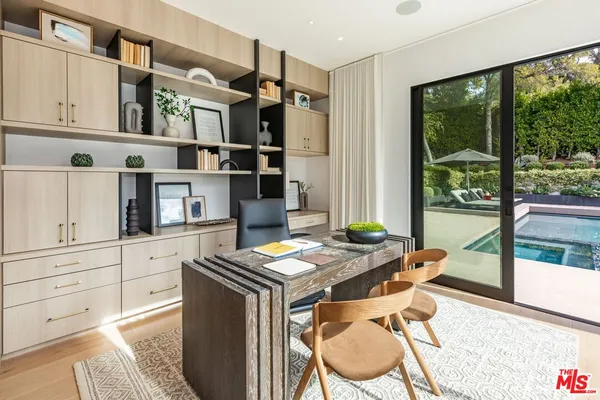 $32,000 | 9455 Eden Drive, Beverly Hills, CA 90210
