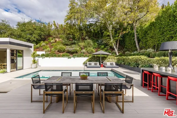 $32,000 | 9455 Eden Drive, Beverly Hills, CA 90210
