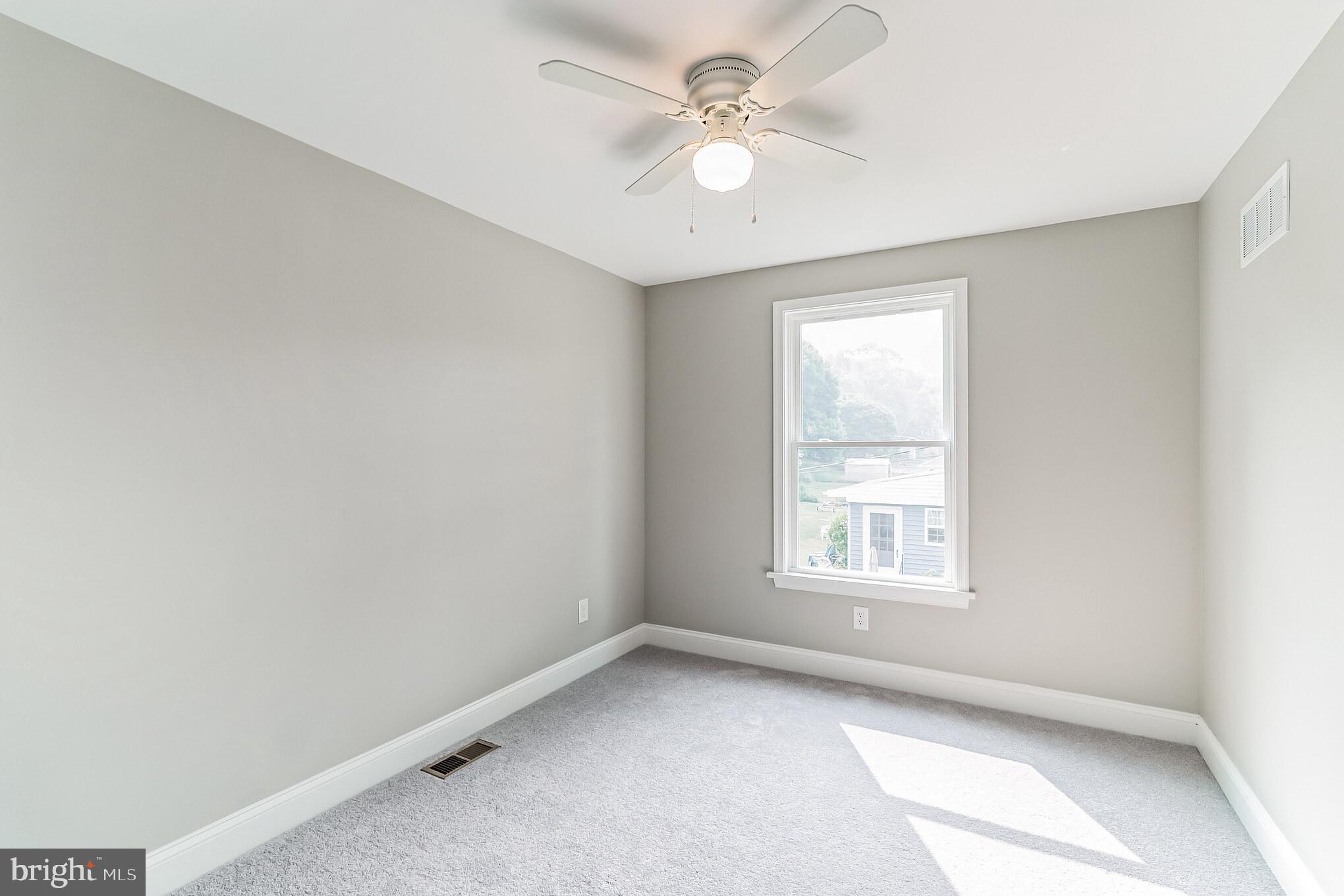 1317 Bradford Road Oreland, PA 19075 - Photo 23 of 39 Bedroom 3