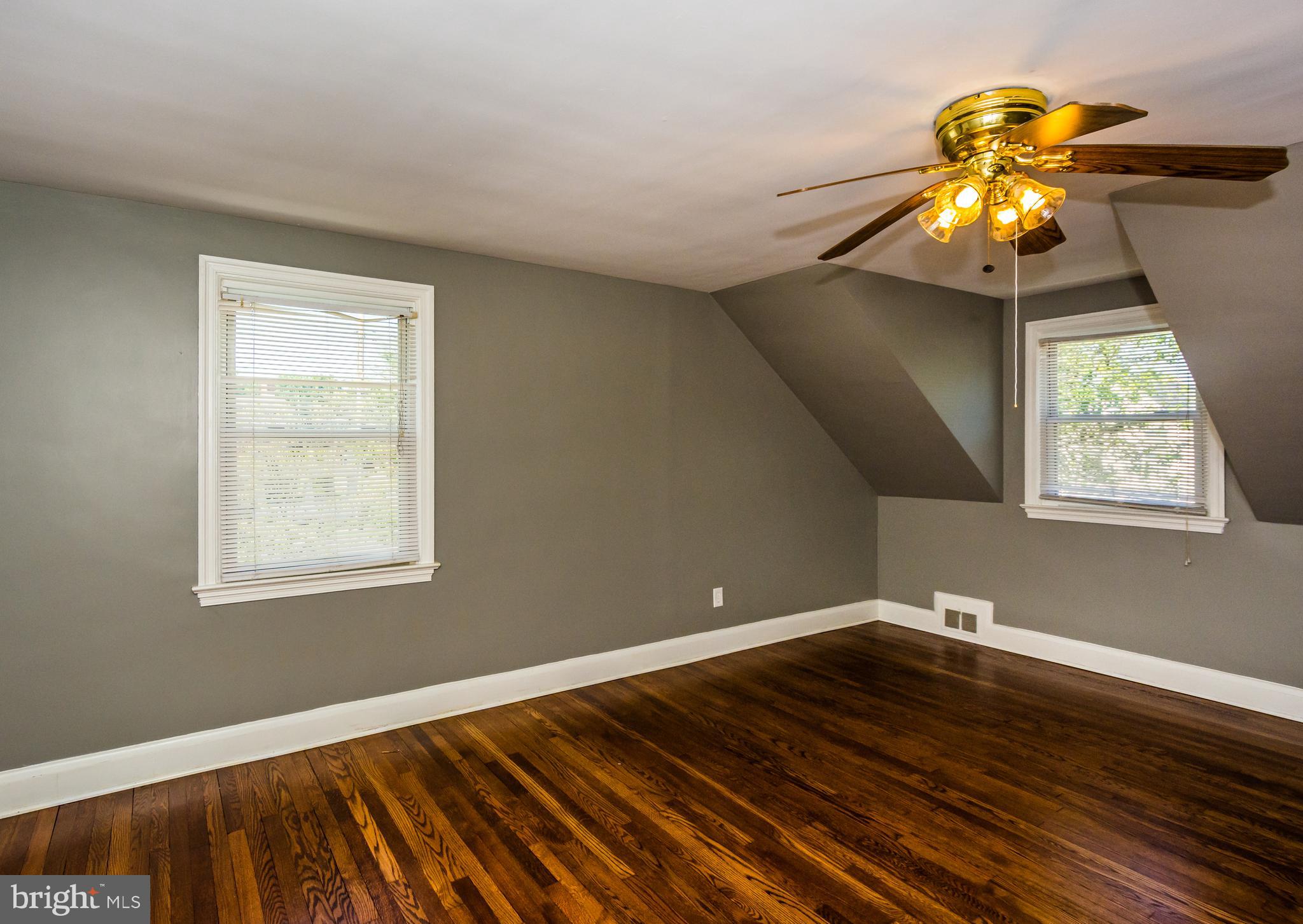 6410 Liberty Road Baltimore, MD 21207 - Photo 9 of 39