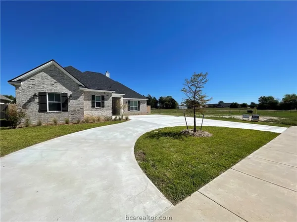 $4,000 | 1624 Bennett Street, Bryan, TX 77802