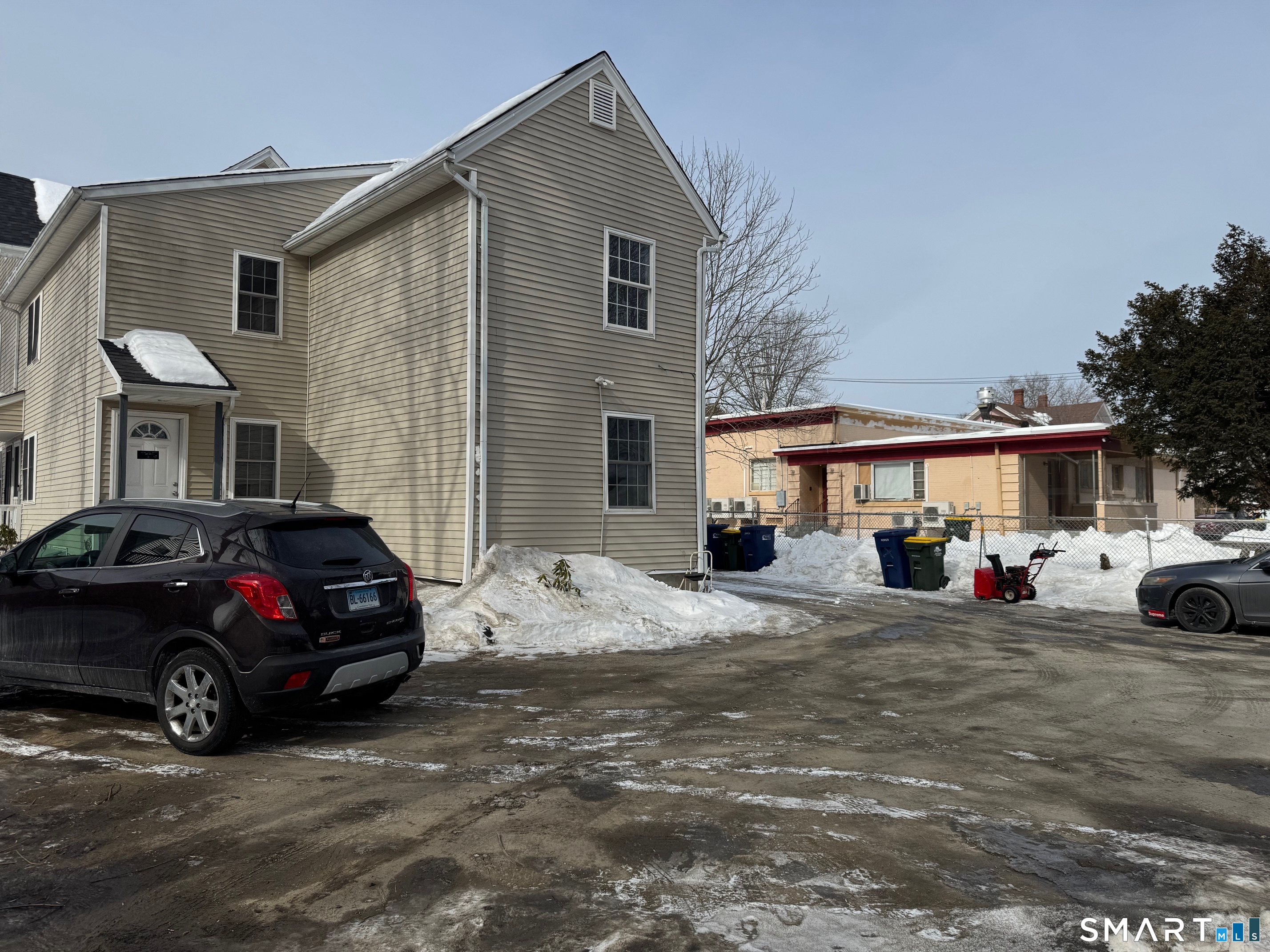 24 Lester Street Ansonia, CT 06401 - Photo 4 of 26