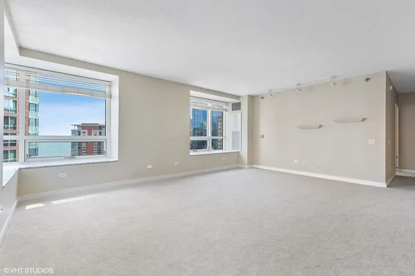 $3,900 | 512 North McClurg Court, Unit 2204, Chicago, IL 60611