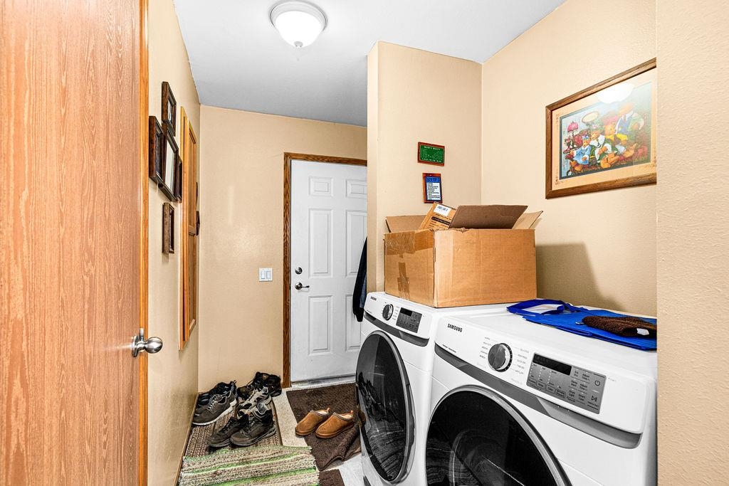 804 Lupine Drive Proctor, MN 55810 - Photo 15 of 17