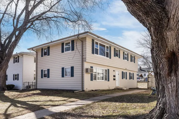$2,100 | 5844 Washburn Avenue South, Unit 2, Minneapolis, MN 55410
