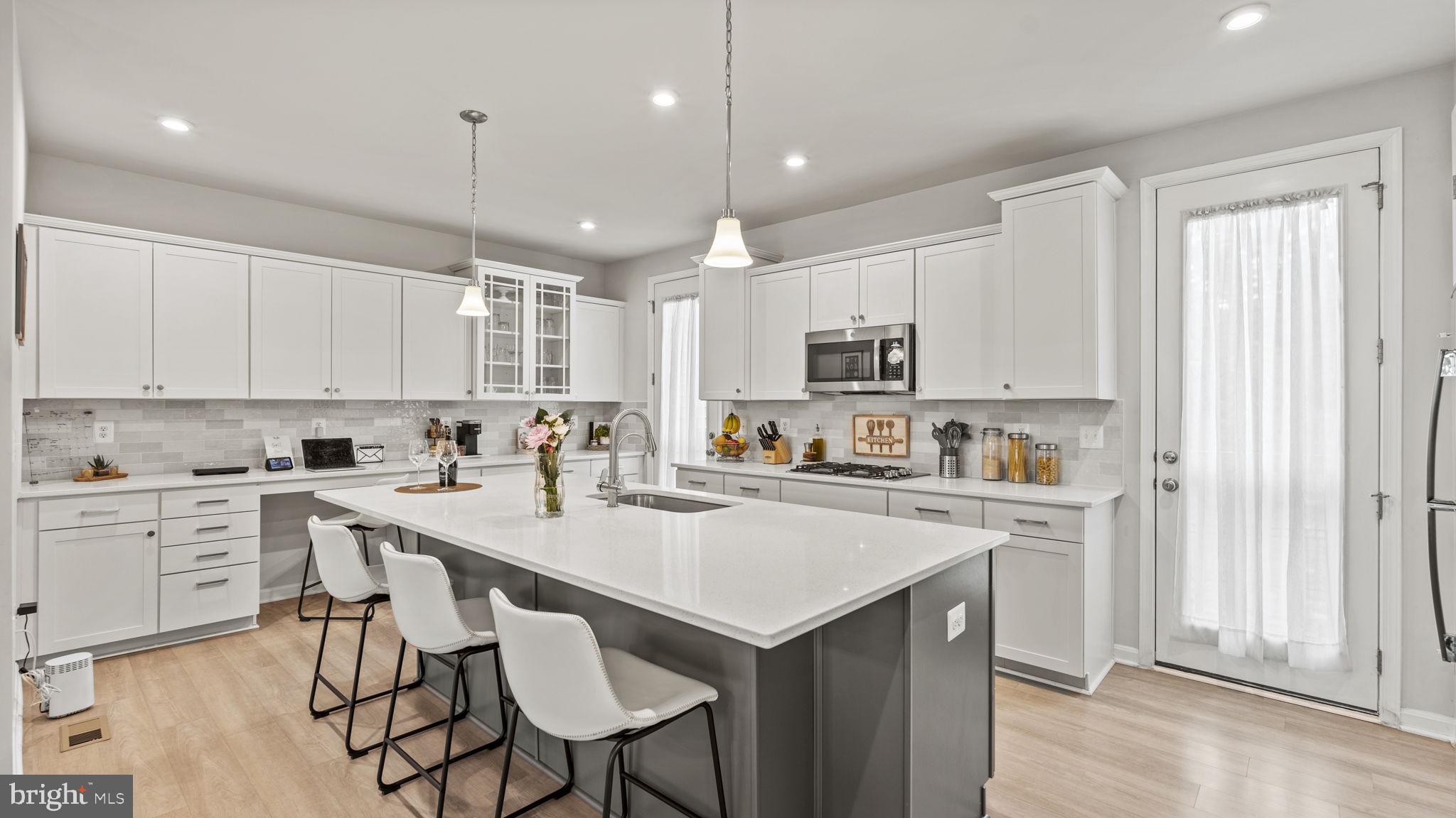 18283 Summit Pointe Drive Triangle, VA 22172 - Photo 14 of 41