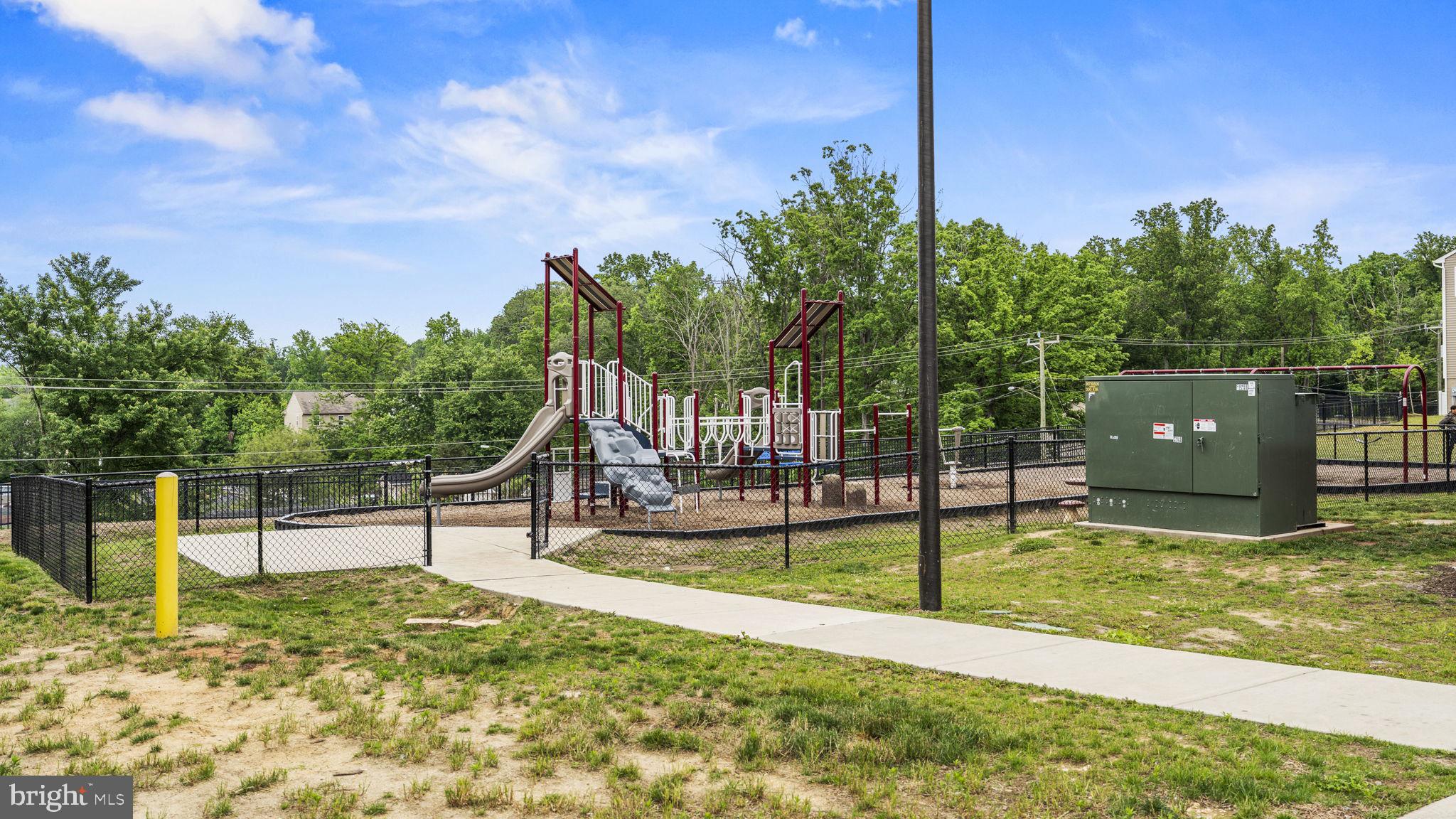 18283 Summit Pointe Drive Triangle, VA 22172 - Photo 37 of 41