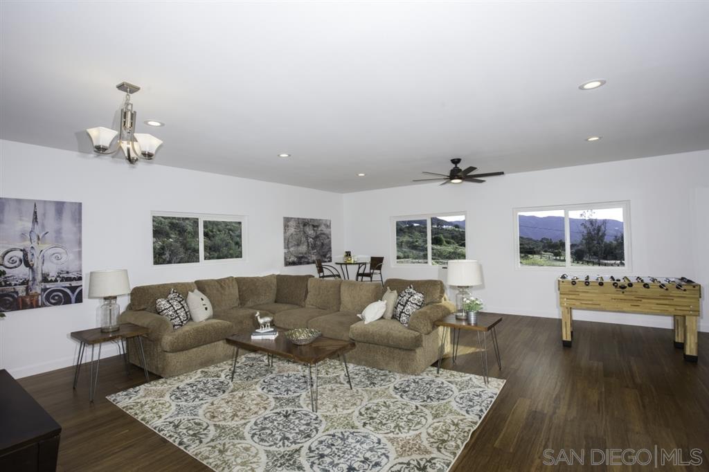 5982 Stallion Oaks Road El Cajon, CA 92019 - Photo 15 of 25