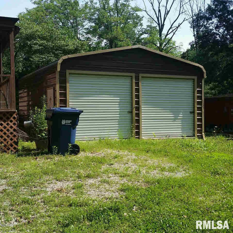23481 Accomodation Road Ewing, IL 62836 - Photo 2 of 6
