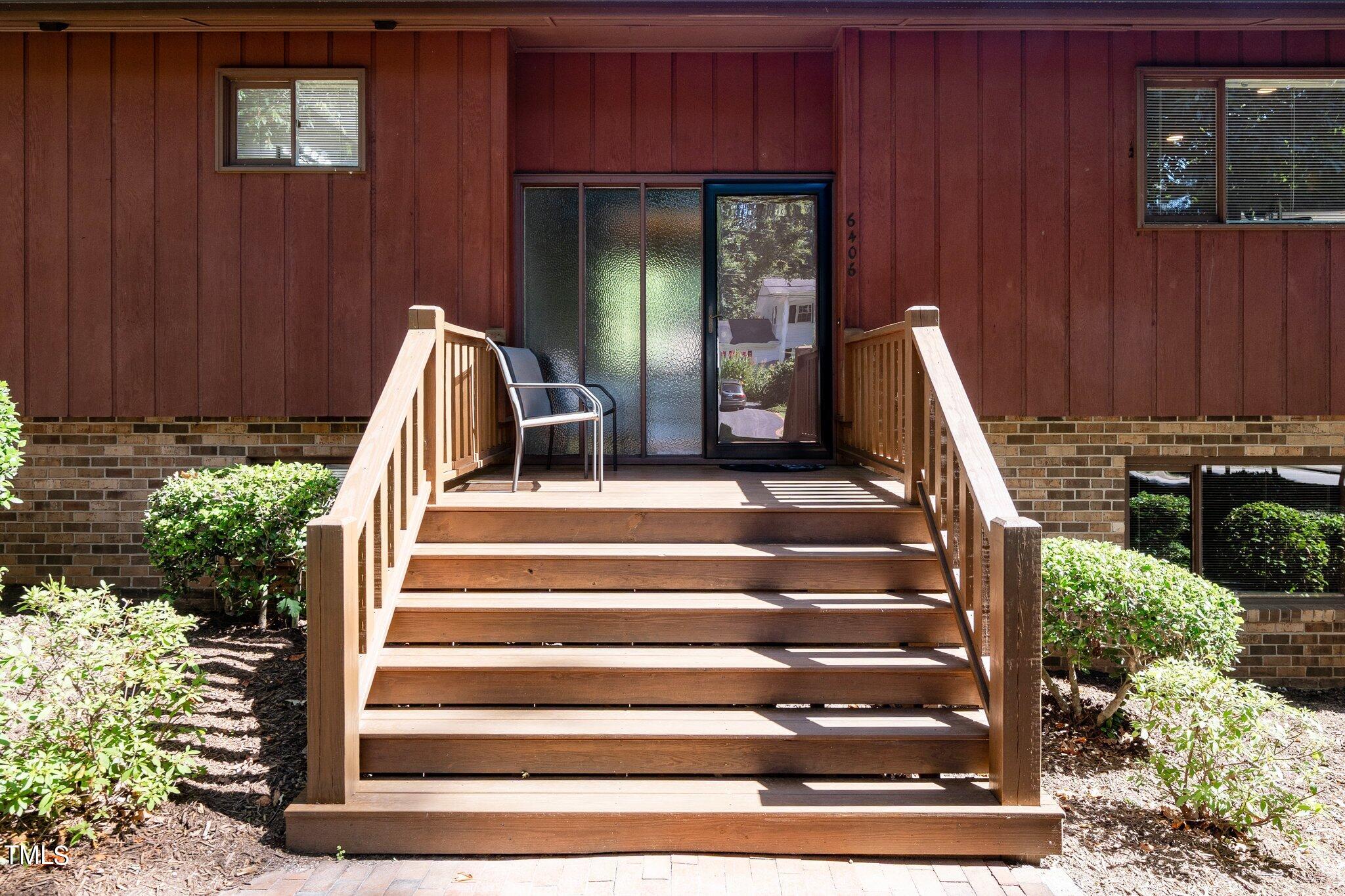 6406 Arnold Road Raleigh, NC 27607 - Photo 2 of 44 a view of entryway