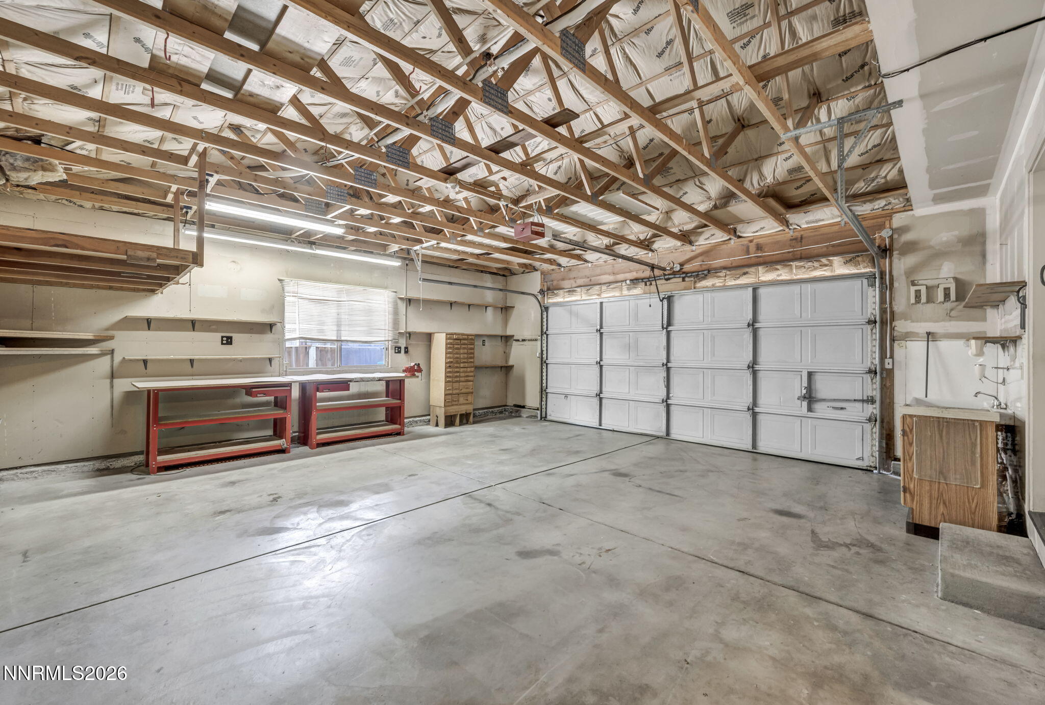 692 Lassen Way Gardnerville, NV 89460 - Photo 27 of 34 a view of a garage room