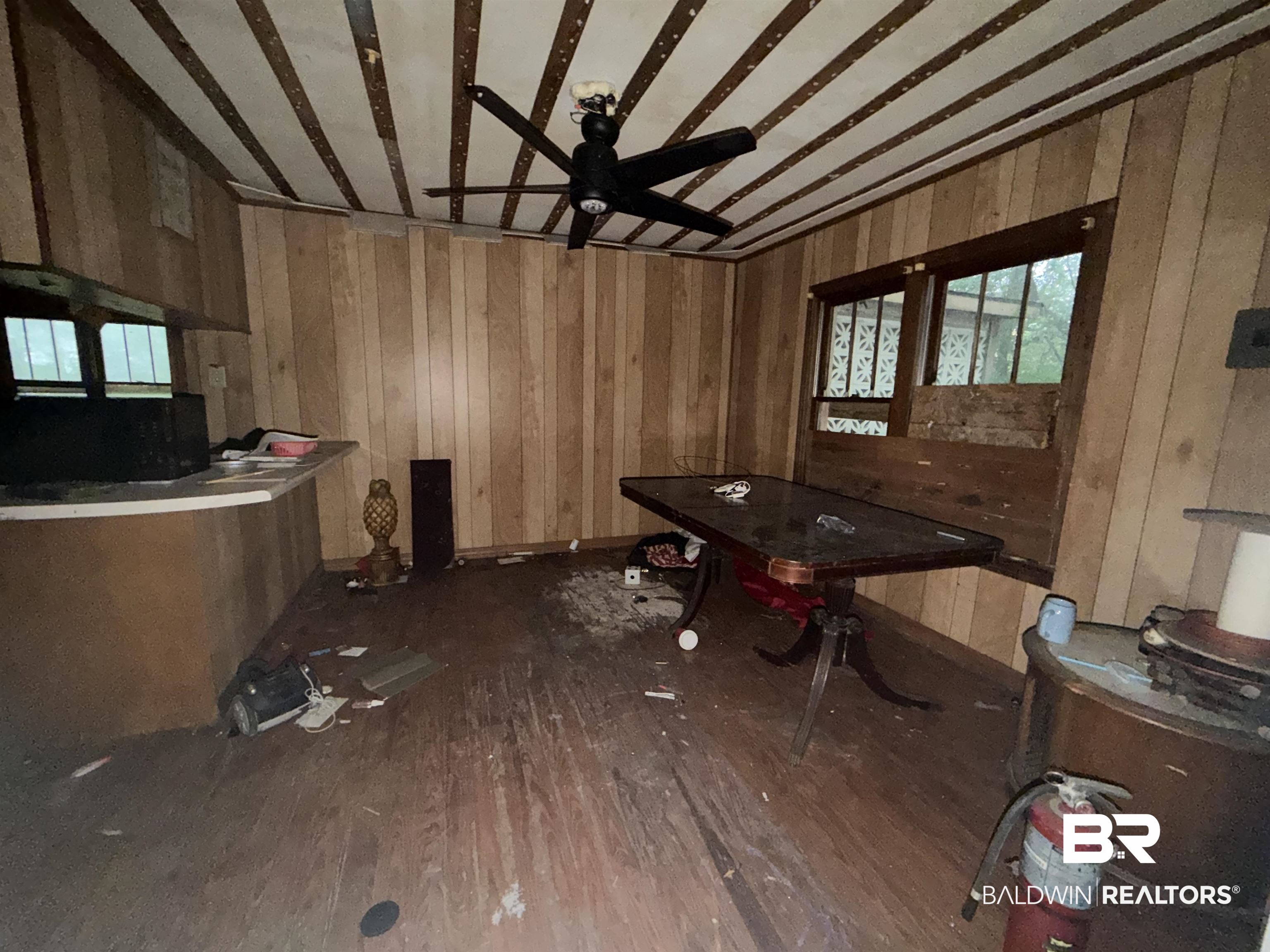 2004 Magnolia Lane Mobile, AL 36605 - Photo 8 of 16