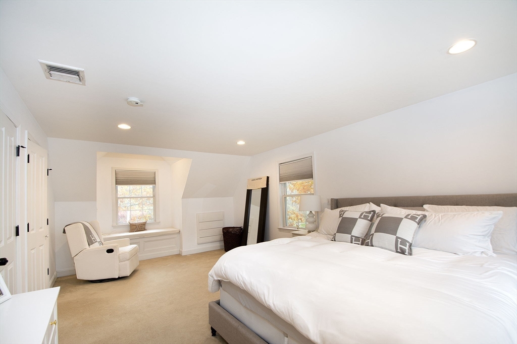 21 Union Street Marshfield, MA 02050 - Photo 20 of 31 a bedroom with bed and window