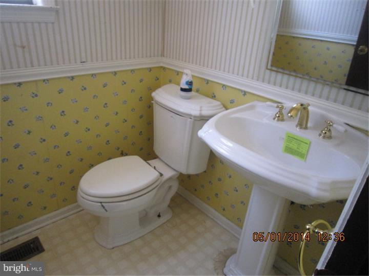 12 Brotherton Road Shamong, NJ 08088 - Photo 11 of 17