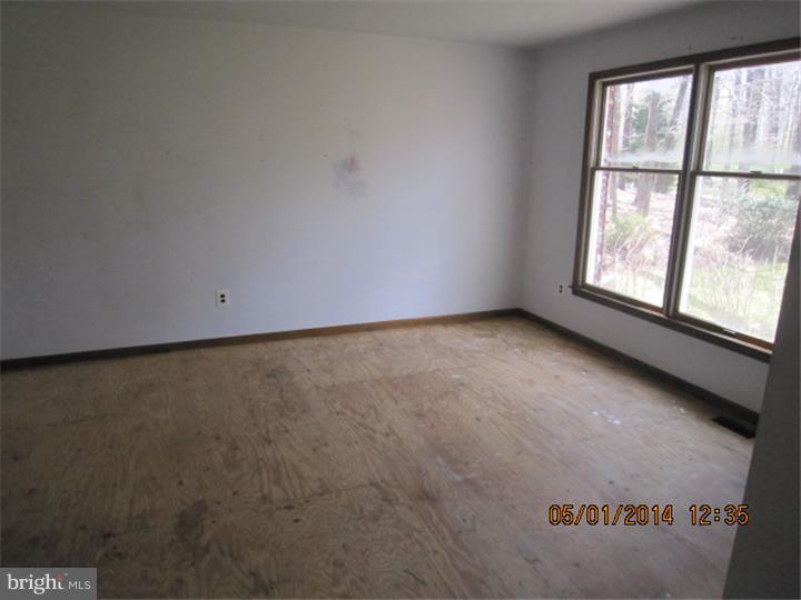 12 Brotherton Road Shamong, NJ 08088 - Photo 6 of 17