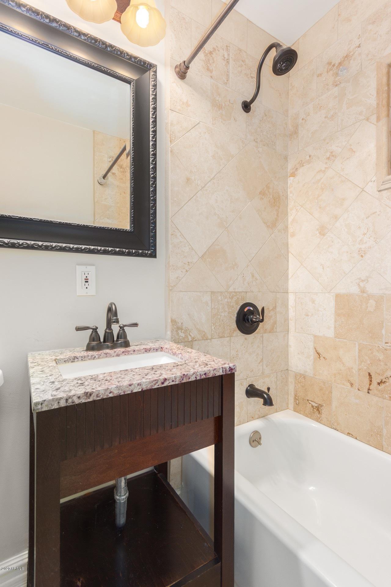 4331 East Roma Avenue Phoenix, AZ 85018 - Photo 11 of 26 0012-Roma (11)