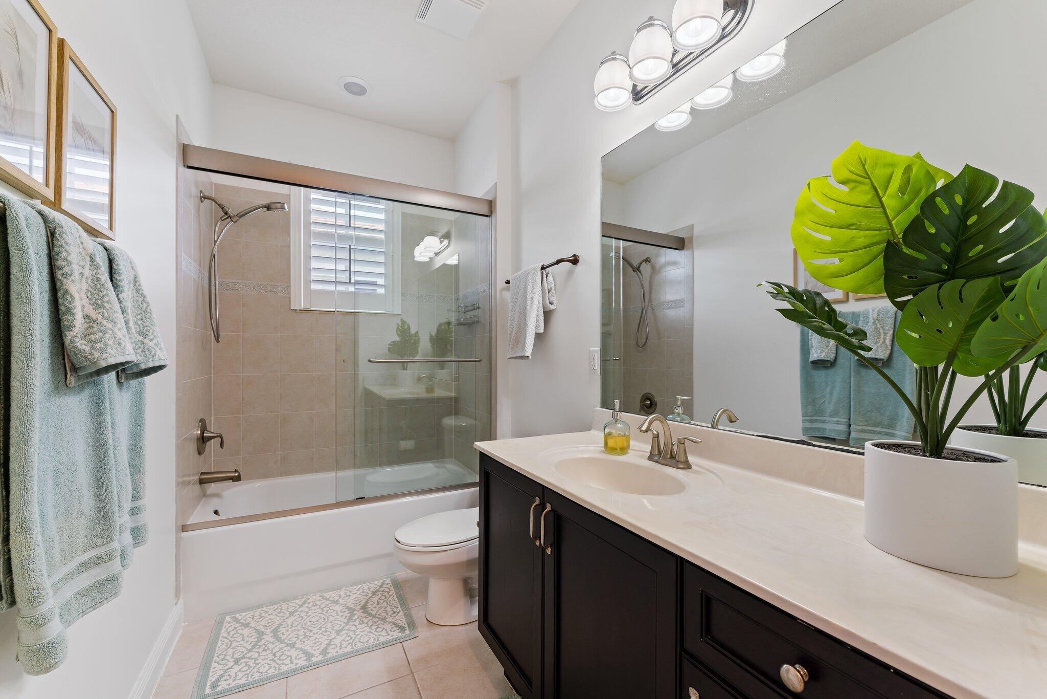 111 Leather Leaf Drive Jupiter, FL 33458 - Photo 49 of 81 3rd Full Bathroom