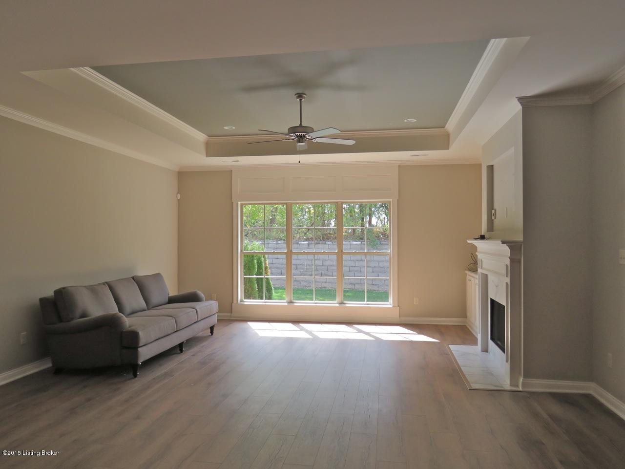 208 Maple Valley Road Louisville, KY 40245 - Photo 4 of 20 AMAP33